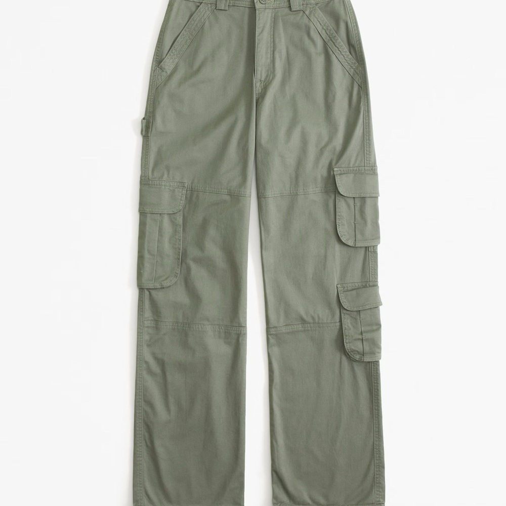 Women’s Green Cargo Pants